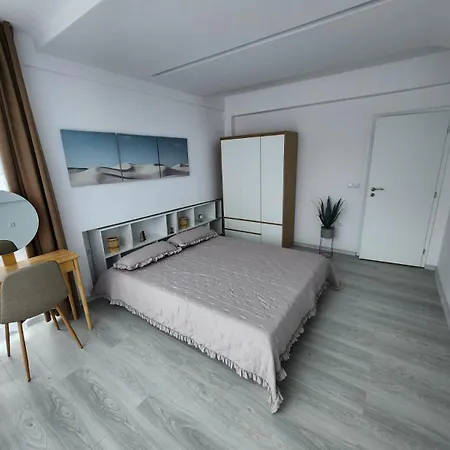 Itta Sunny Apartament *